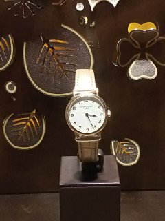 高雄名錶手錶精品名牌包包借款-590慶豐當舖提供高雄手錶借款,高雄名錶借款,左營手錶借款,左營名錶借款,前金名牌包包,新興手錶典當,楠梓手錶當降利息,鼓山手錶借款利息低,三民手錶借款推薦,前鎮名牌包包當舖推薦,小港手錶借款當舖,鳳山手錶借款,鳥松手錶借款,大社,仁武手錶借款額度,台南手錶借款,屏東鑽石借款等當舖,手錶借款借款需求,找高雄左營附近當舖154